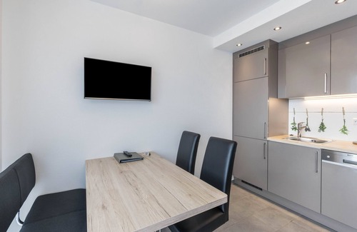 Ebingen Apartment | Apartment "Korn" with Shared Garden & Wi-Fi