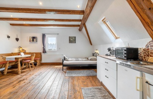 Rosenfeld Apartment | Apartment 'Kornkammer' with Shared Garden and Wi-Fi
