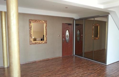 Ruzinov Apartment | Apartment Kotva