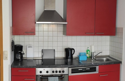 Wahnbek Apartment | Apartment "Krabbe" in Ammerland, near the North Sea in a quiet location.