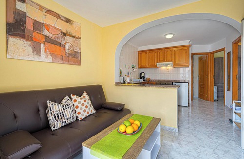 Orba Apartment | Apartment "La Mandarina" with Mountain View, Pool, Wi-Fi, A/C & Terrace