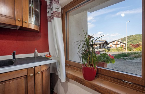 Plan D'introd Apartment | Apartment 'La Petite Maisonnette' with Mountain View and Balcony