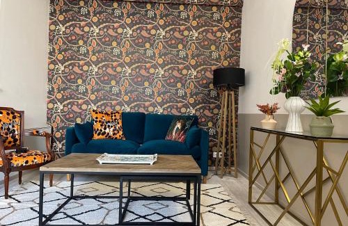 La Rochelle City Centre Apartment | Apartment- La Rochelle historic city centre