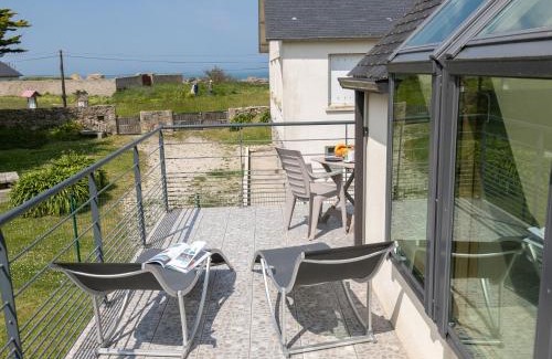 Brignogan-Plage Apartment | Apartment Les Chardons Bleus 2 - BRP205 by Interhome