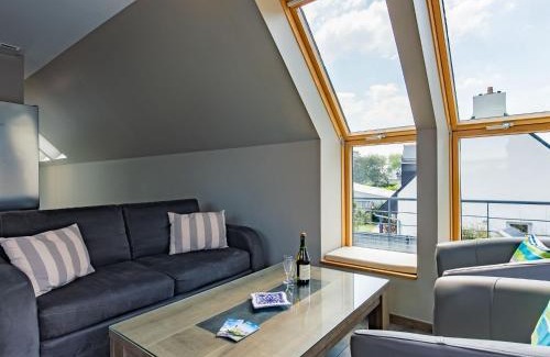 Brignogan-Plage Apartment | Apartment Les Chardons Bleus 2 - BRP205 by Interhome