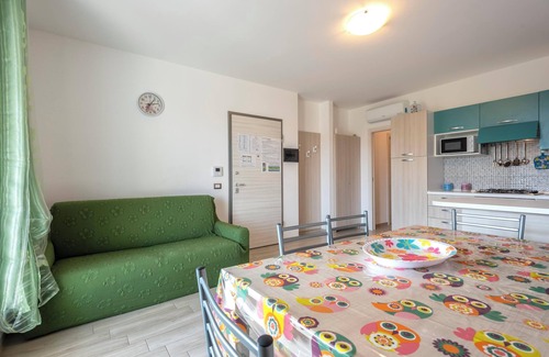 La Pietraia Apartment | Apartment “Ligure” close to the Beach with A/C, Balcony & Terrace