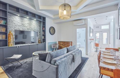 Charonne Apartment | Apartment Loft Père Lachaise by Studio prestige