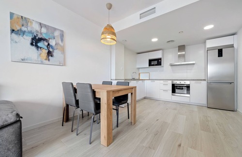 Roques Daurades Apartment | Apartment 'Maricel en Roques Daurades' with Shared Pool, Wi-Fi and Air Conditioning