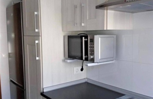 Milagro Apartment | Apartment 'Miralrio 2' with Private Terrace, Wi-Fi and Air Conditioning