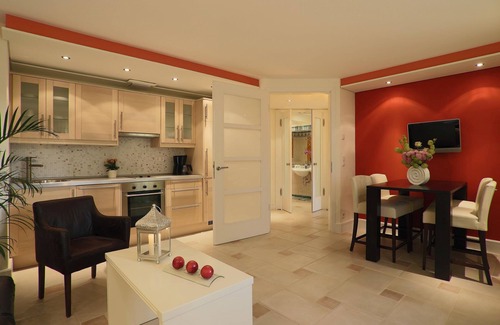 Sudstadt Apartment | Apartment mit 1 Schlafzimmer, 1 Wohn-/Schlafzimmer, Küche, Dusche und WC