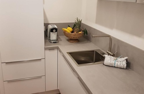 Waldbreitbach Apartment | Apartment MOMENTE - apartment/apartment, shower, toilet, wood side