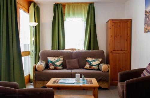 Noveli Apartment | Apartment Mont-Fort-4 by Interhome