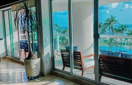 Playa Diamante Apartment | Apartment next to María Bonita beach
