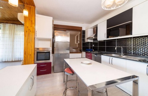 Konyaalti Apartment | Apartment near Natural Attractions in Antalya