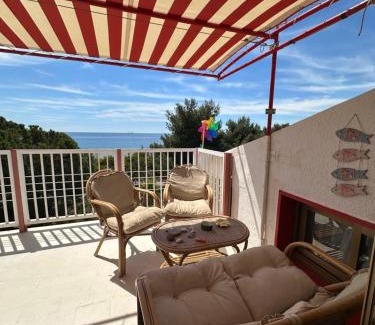 San Lorenzo Apartment | {[Apartment On The Sea +Terrace]} Dan's house