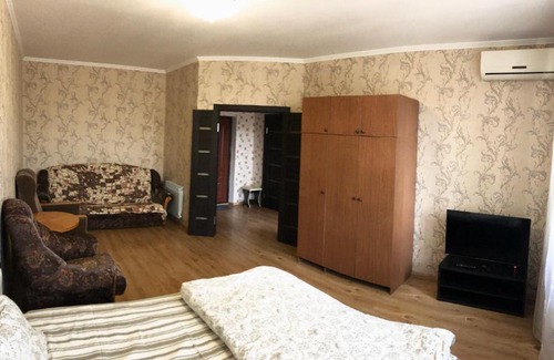 Goryachiy Klyuch Apartment | Apartment on Kirechenko 20A