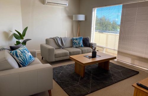 Mount Gambier Apartment | Apartment on Lake Terrace