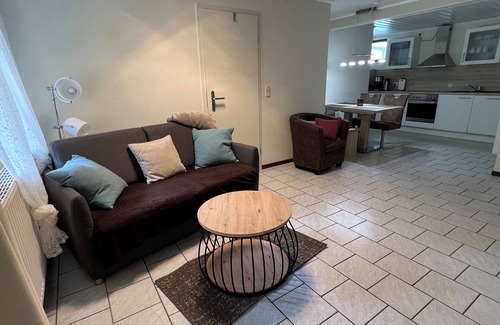 Region Hannover District Apartment | Apartment on Steinhuder Meer - near `Alte Moorhütte`