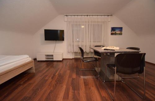 Nellingen Apartment | Apartment Ostfildern-Nellingen II