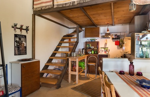 Kolymbari Cottage | Apartment over the sea – Private place to swim