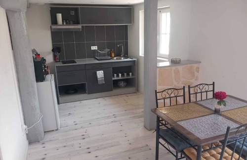 Francescas Apartment | Apartment 'Papillon' with Wi-Fi