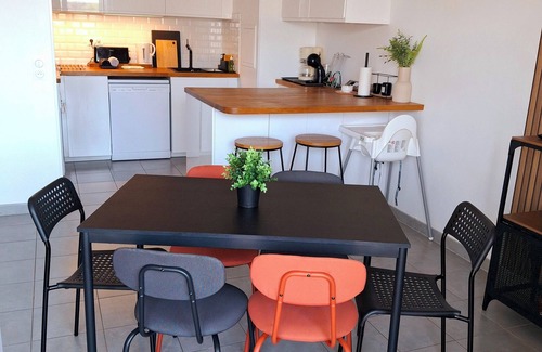 Saint-Denis Apartment | Apartment Paris - La Plaine - Stade de France (sleeps 6+baby bed+parking)