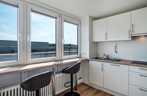 Pforzheim Apartment | Apartment 'Penthouse In Zentraler Lage' with Private Terrace and Wi-Fi