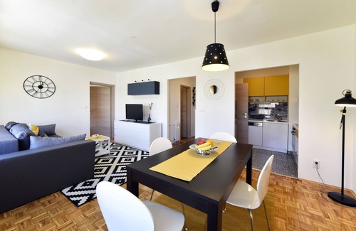 Novi Zagreb Apartment | Apartment Place4U