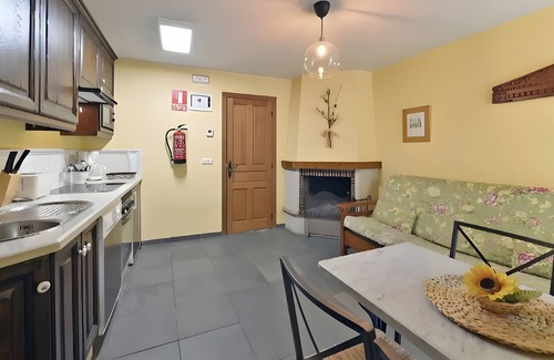 Cibuyo Apartment | Apartment 'Puente Del Narcea 3' with Mountain Views, Private Terrace and Wi-Fi