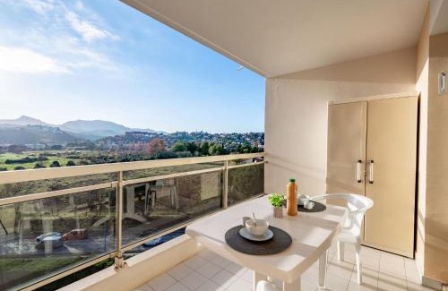 La Napoule Apartment | Apartment Résidence des Golfeurs by Interhome
