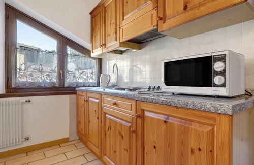 Pinzolo Apartment | Apartment 'Rosy' with Mountain View, Balcony and Wi-Fi