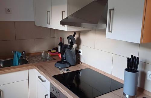 Kickenbach Apartment | Apartment 'Rumphorst' with Shared Terrace, Private Garden and Wi-Fi