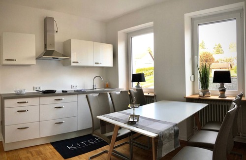 Nonnweiler Apartment | Apartment 'Schneiders 3' with Shared Terrace, Shared Garden and Wi-Fi