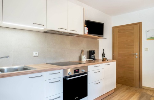 Fie allo Sciliar Apartment | Apartment "Schlosshof Schneewittchen" with Mountain View, Balconies & Wi-Fi