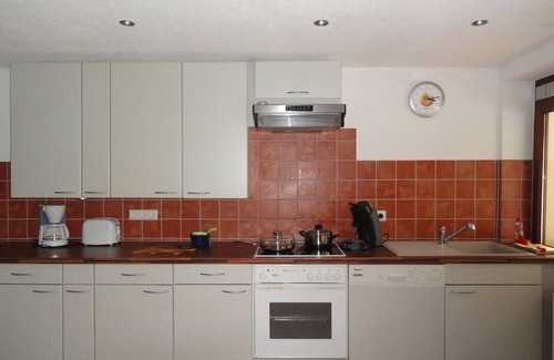 Elzach Apartment | Apartment 'Sonnenterrasse' with Shared Garden and Wi-Fi