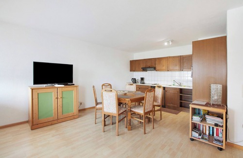Weil am Rhein Apartment | Apartment 'Stadtappartement Sievers' with Private Terrace, Balcony and Wi-Fi