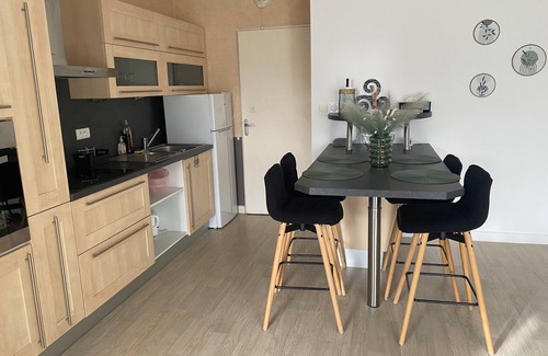 Surzur Apartment | Apartment Surzur golfe du morbihan. 5 min from Aquagolfe center.