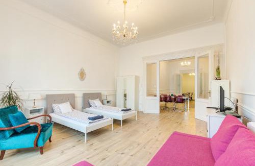 Belvaros - Lipotvaros Apartment | Apartment Szabadság Tér