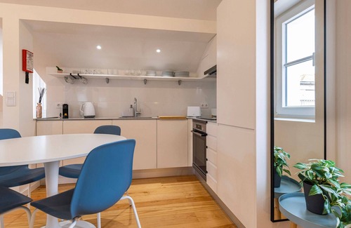 Paco De Arcos Apartment | Apartment T1 60m2, 1 bedroom at Paço de Arco