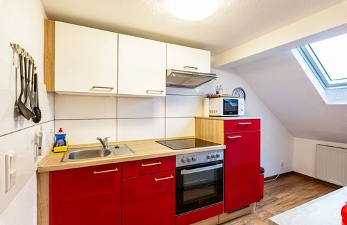 Viersen Apartment | Apartment 'Tapas Restaurante 2' with Shared Terrace and Wi-Fi