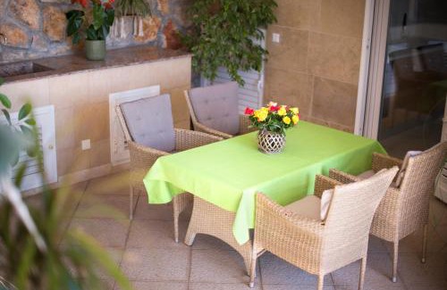 Gornji Kono Apartment | Apartment Terrace, View & Barbecue