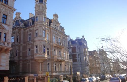 Karlovy Vary Apartment | Apartment Themis