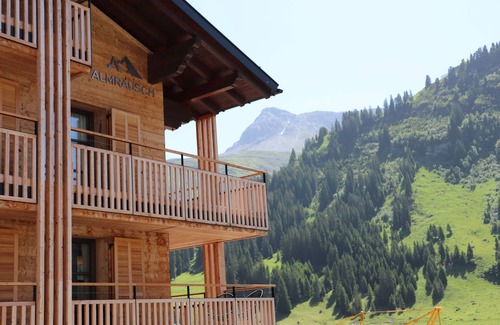 Lech am Arlberg Ski Chalet | Apartment TOP 3 - Almrausch BoutiqueChalet