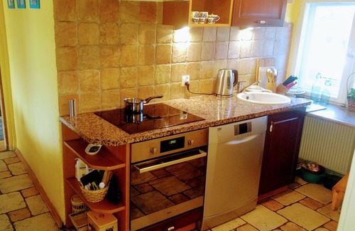 Sobotka Apartment | Apartment under cedar