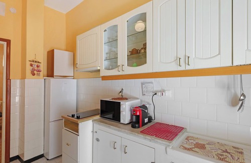 Marina di Andora Apartment | Apartment 'Vista Mare' with Sea View, Balcony and Air Conditioning