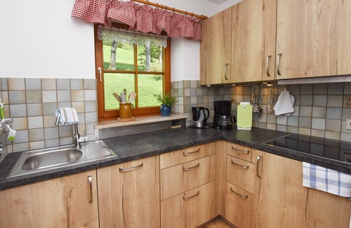 Ruhpolding Apartment | Apartment Vroni 50sqm, balcony, kitchen, 1 bedroom, living room, max 2 pers.