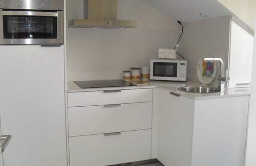 Ferrol Apartment | Apartment well connected at the entrance of the city. Ideal for two people.