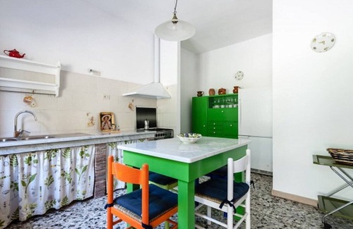 Fauglia House | Apartment with 4 bedrooms and 3 bathrooms in a cozy vacation farmhouse.