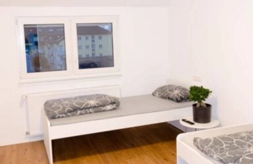 Bruchsal Apartment | Apartment with 5 beds - in Bruchsal
