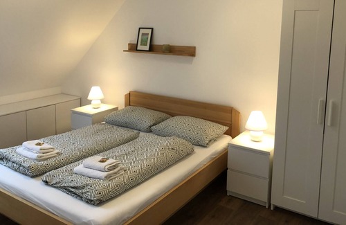 Dringenberg Apartment | Apartment with a view in the castle village of Dringenberg